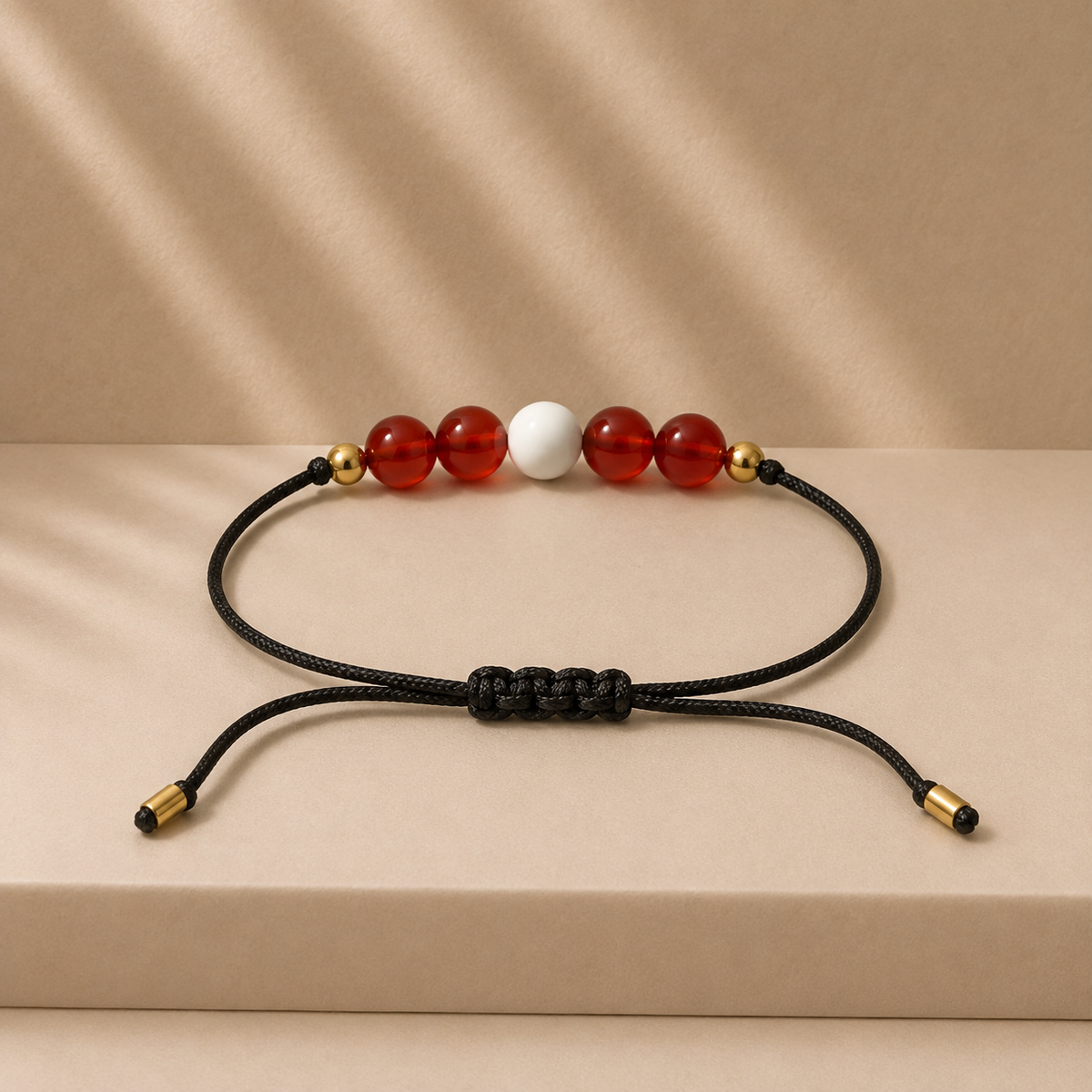 Bracelet en pierres naturelles fait main | Rouge